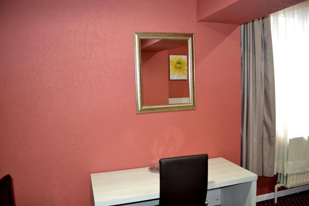 Jette Hotel Auberge Van Strombeek מראה חיצוני תמונה